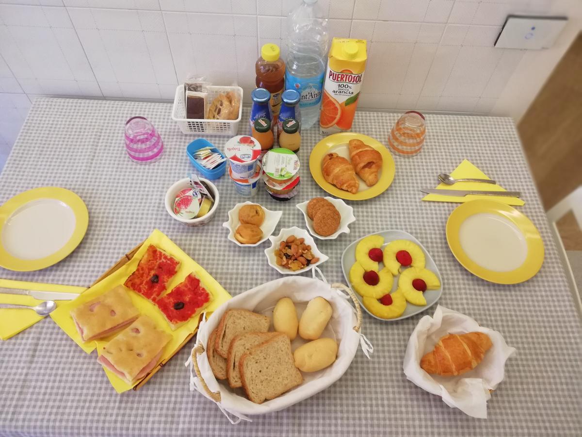 Bed & Breakfast My Home - อาลัสซิโอ ภายนอก รูปภาพ